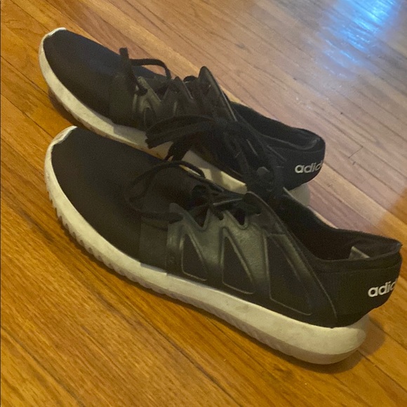 Adidas Black Athletic Tennis Shies Woman 8 - Picture 2 of 5